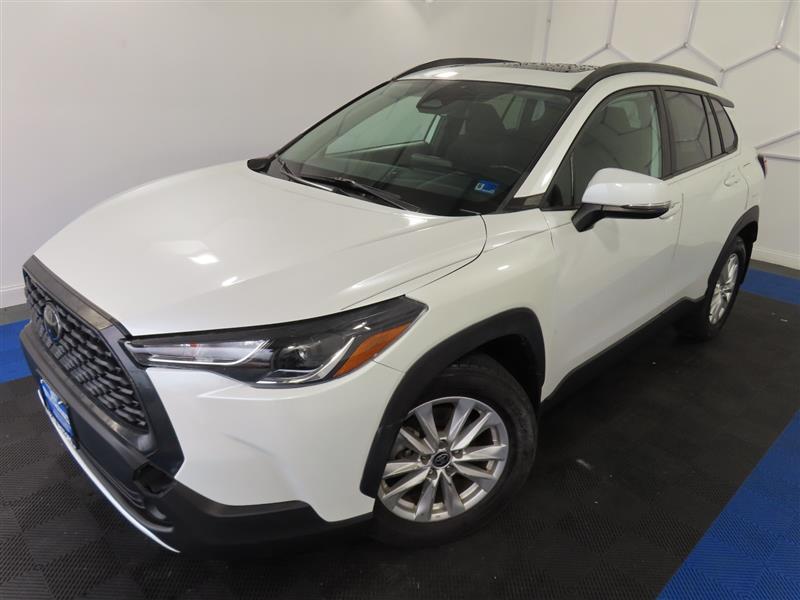 TOYOTACOROLLA CROSS4