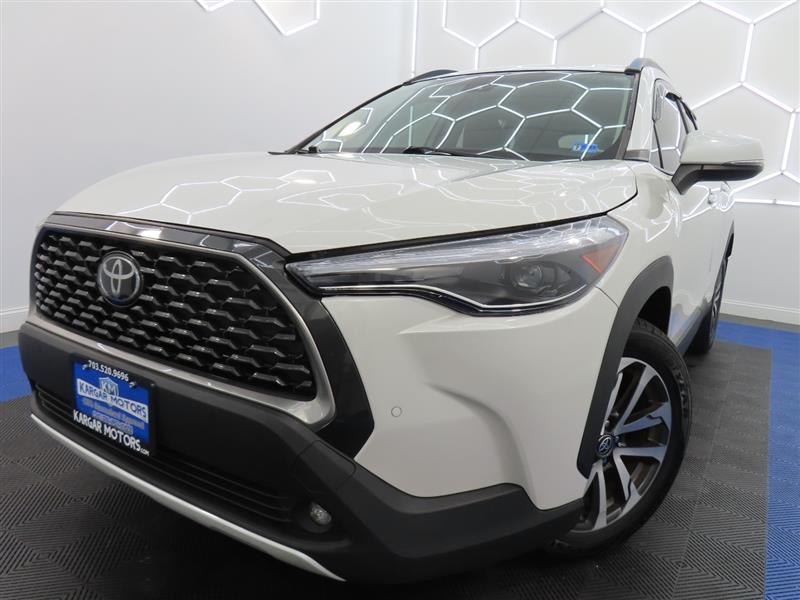 2022 TOYOTA COROLLA CROSS XLE