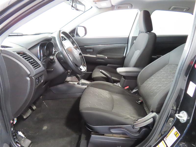2020 Mitsubishi Outlander Sport SE - Photo 19