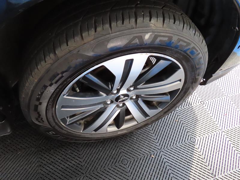 MITSUBISHIOUTLANDER SPORT7