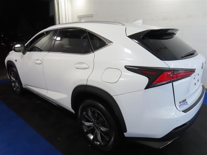 LEXUSNX 30010