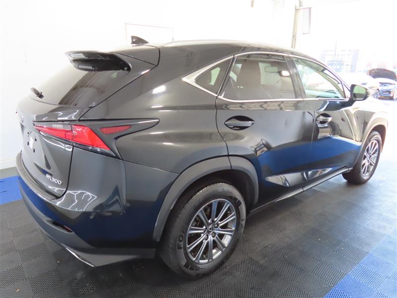 LEXUSNX 30014