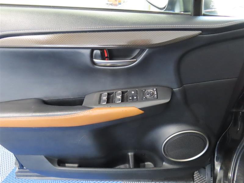 LEXUSNX 30015