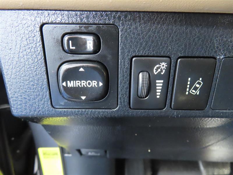 TOYOTARAV419