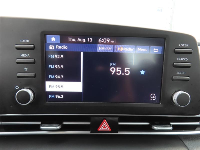 HYUNDAIELANTRA21
