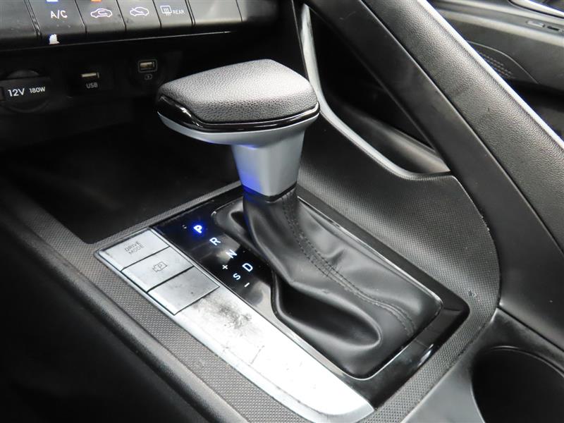 HYUNDAIELANTRA24