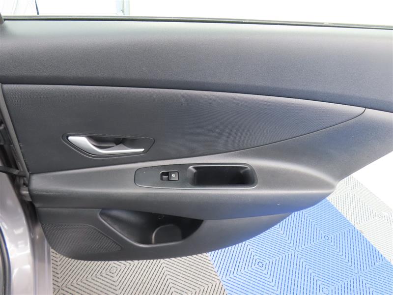 HYUNDAIELANTRA27
