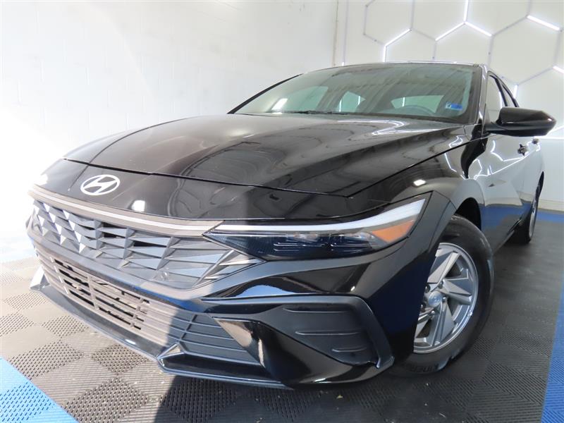2025 HYUNDAI ELANTRA SE