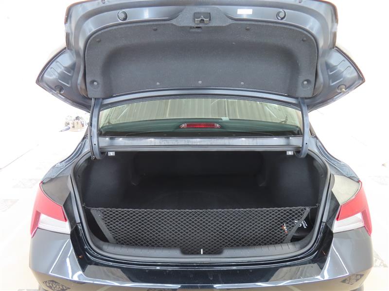 HYUNDAIELANTRA12