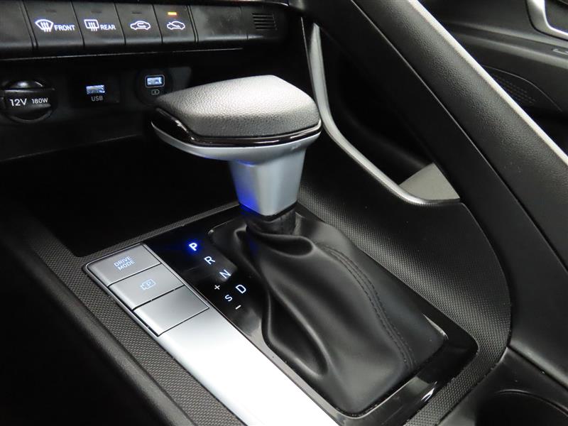 HYUNDAIELANTRA25