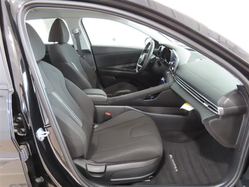 HYUNDAIELANTRA31