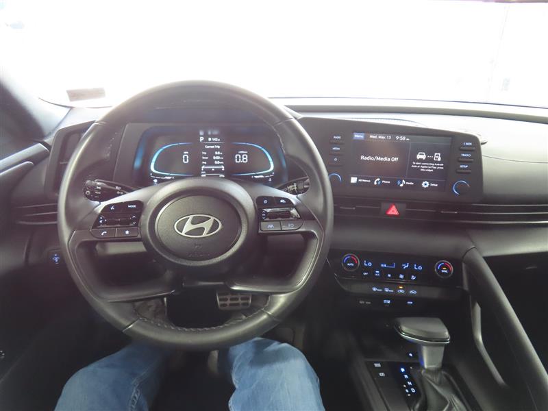 HYUNDAIELANTRA15