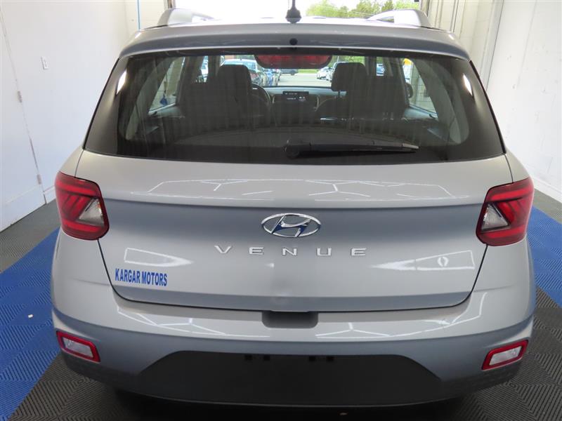 HYUNDAIVENUE11