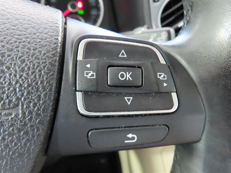 VOLKSWAGENTIGUAN22