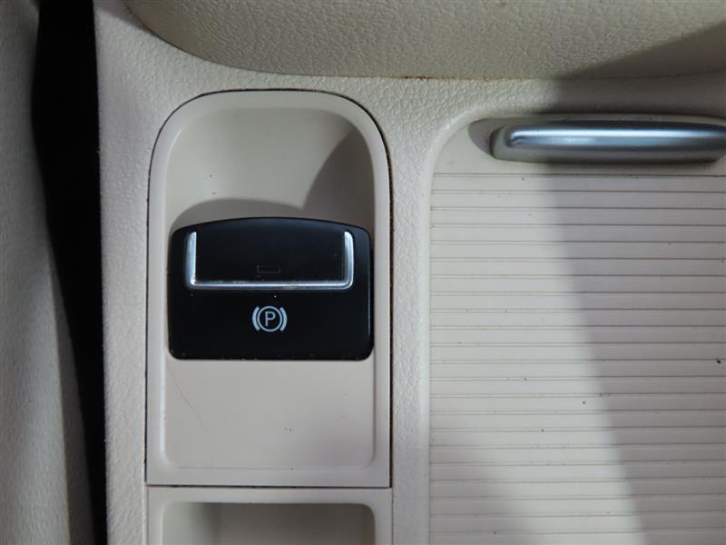 VOLKSWAGENTIGUAN28
