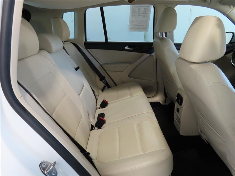 VOLKSWAGENTIGUAN33