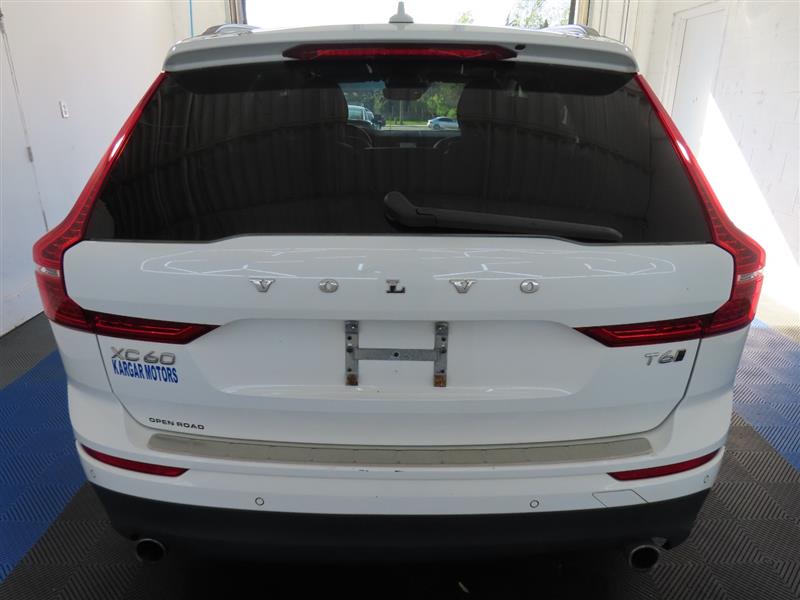VOLVOXC6011