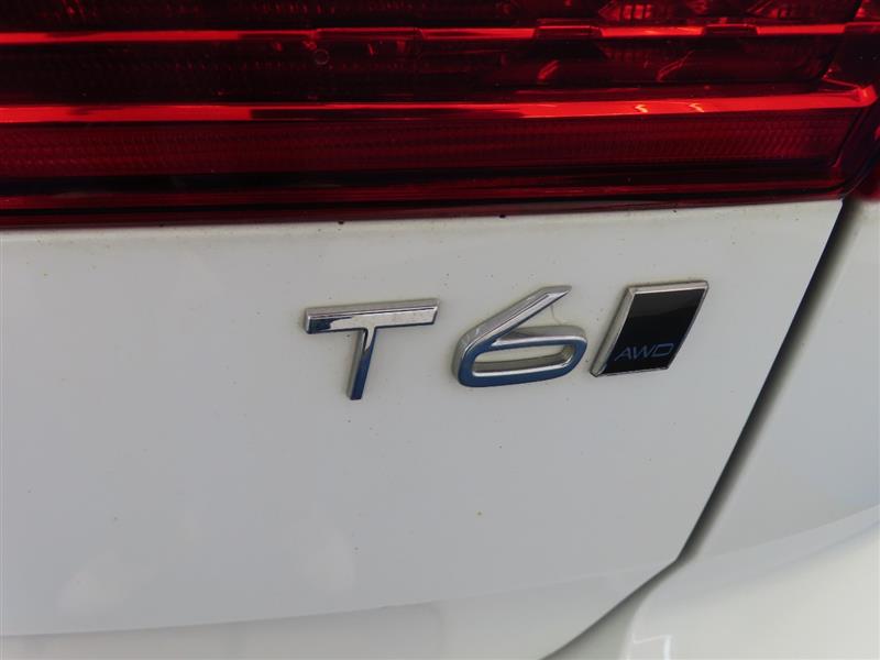 VOLVOXC6014