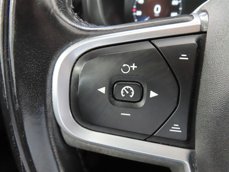 VOLVOXC6023