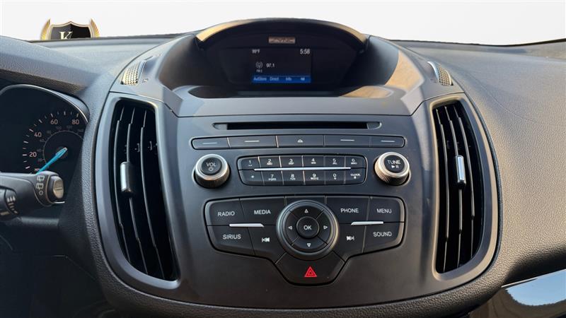 Vehicle photo 21