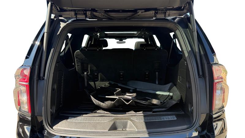 Vehicle photo 19