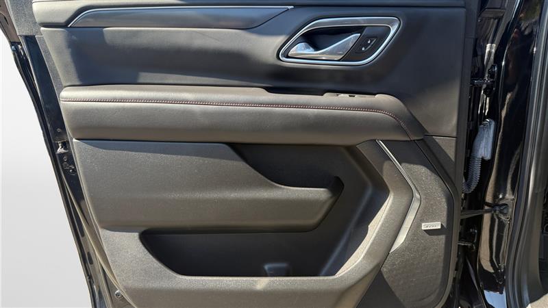 Vehicle photo 22