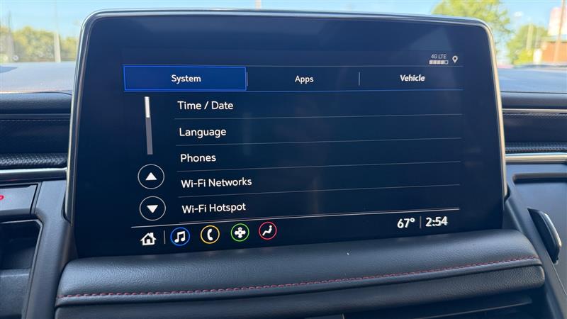 Vehicle photo 29