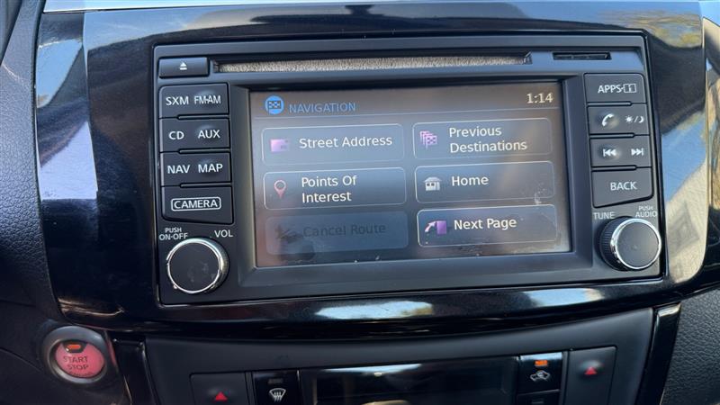 Vehicle photo 23
