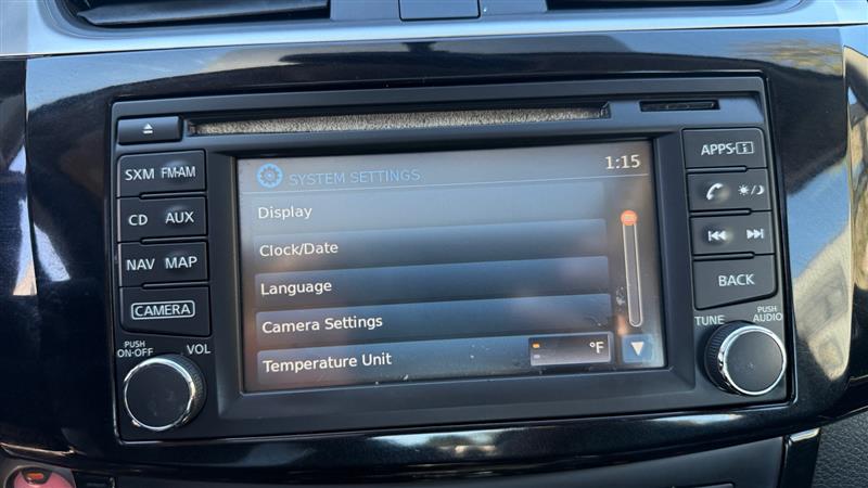 Vehicle photo 27