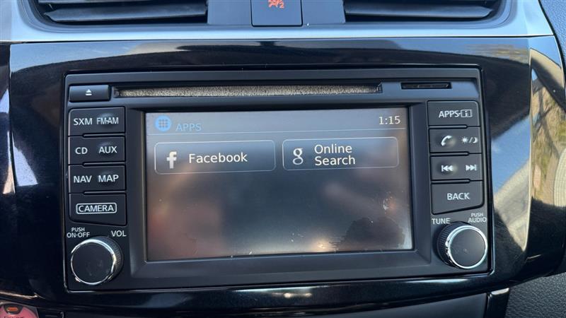 Vehicle photo 28