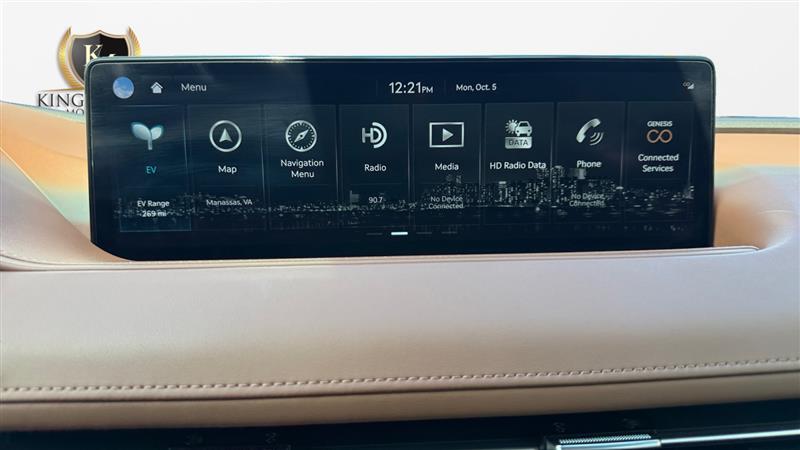 Vehicle photo 23