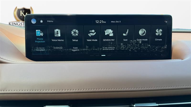 Vehicle photo 24