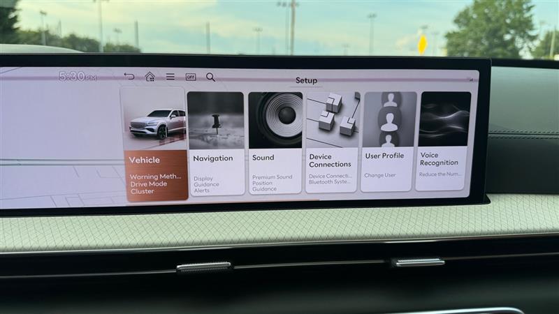 Vehicle photo 32