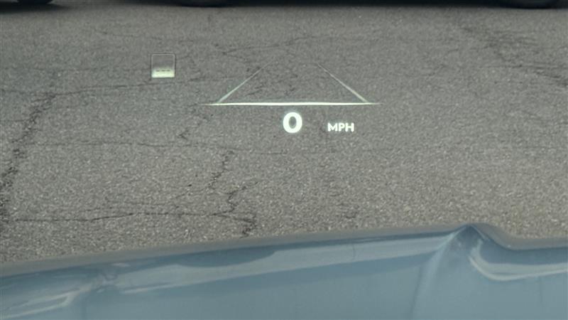 Vehicle photo 50