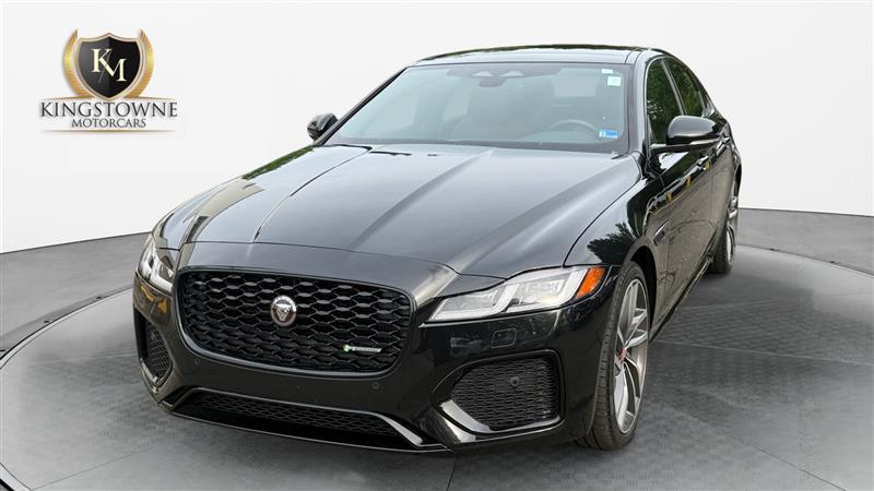 2022 Jaguar XF P300 R-Dynamic SE's photo