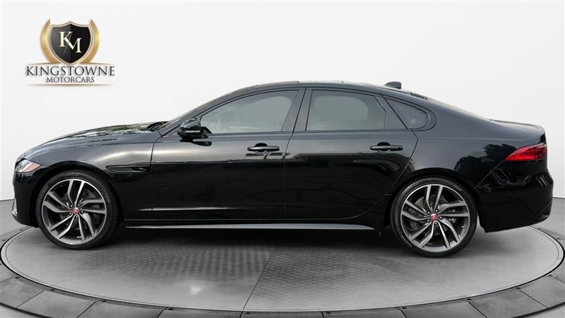 2022 Jaguar XF R-Dynamic SE - Photo 2