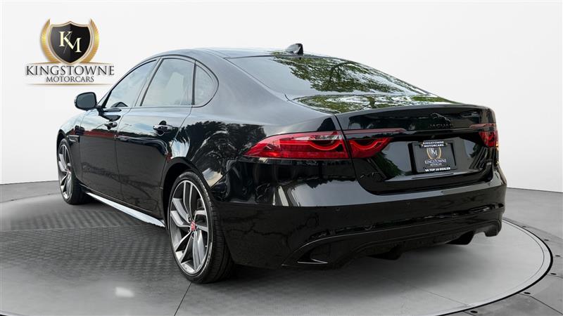 2022 Jaguar XF R-Dynamic SE - Photo 3