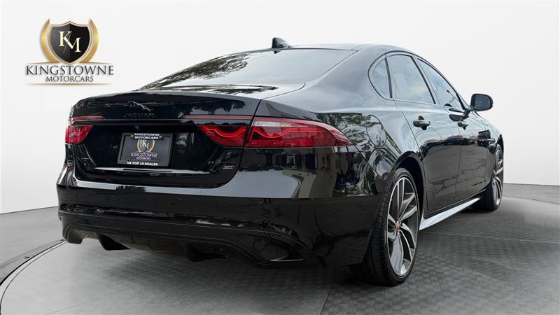 2022 Jaguar XF R-Dynamic SE - Photo 5