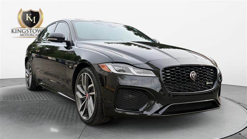 2022 Jaguar XF R-Dynamic SE - Photo 7