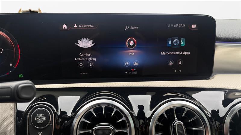 2022 Mercedes-Benz A-Class A220 - Photo 22