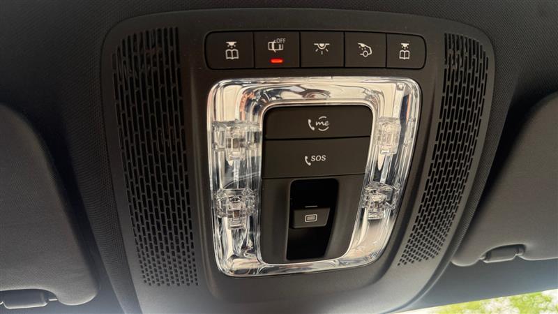 2022 Mercedes-Benz A-Class A220 - Photo 36