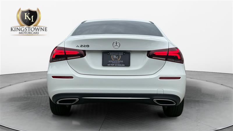 2022 Mercedes-Benz A-Class A220 - Photo 4