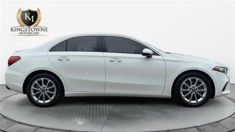 2022 Mercedes-Benz A-Class A220 - Photo 6