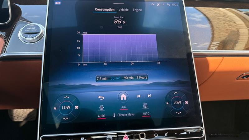 Vehicle photo 34