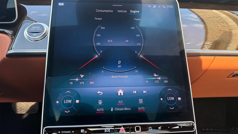 Vehicle photo 36