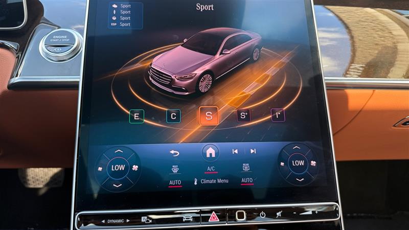 Vehicle photo 42