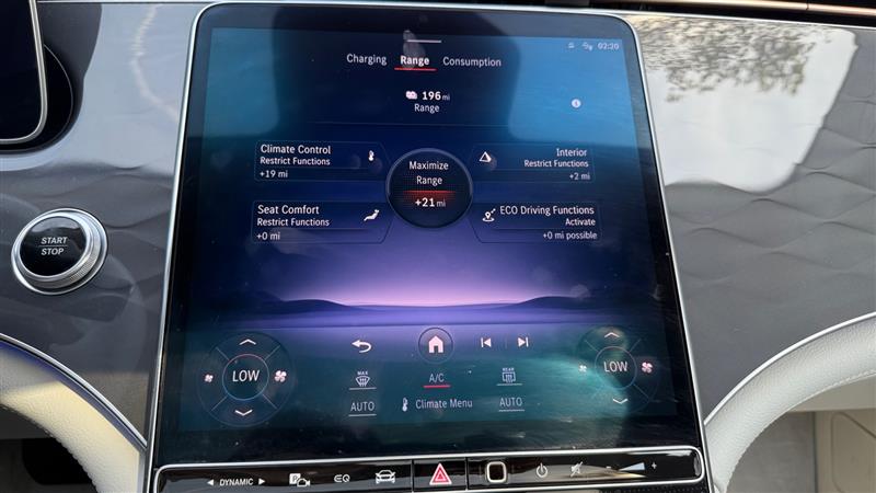 Vehicle photo 27