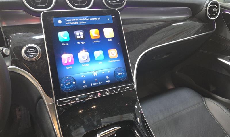 Vehicle photo 12