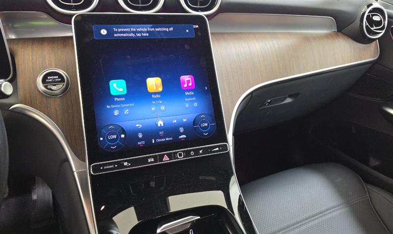 Vehicle photo 12