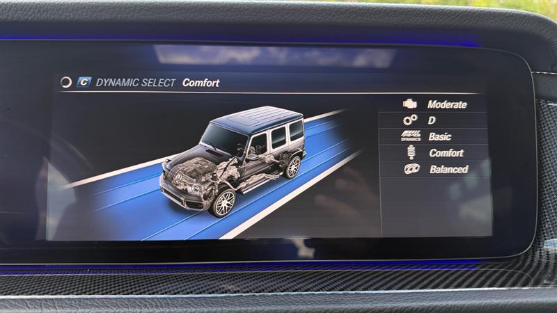 Vehicle photo 37